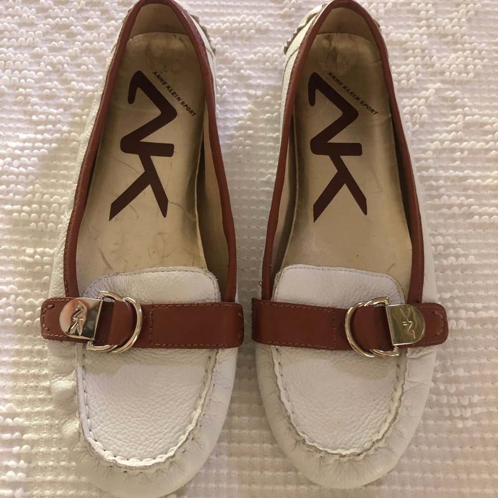 Anne Klein White Leather Driving Loafers